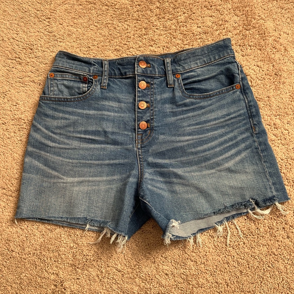 Madewell “High Rise Denim Shorts”, size 28